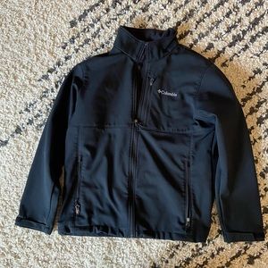 Columbia men’s hard shell coat. Large.